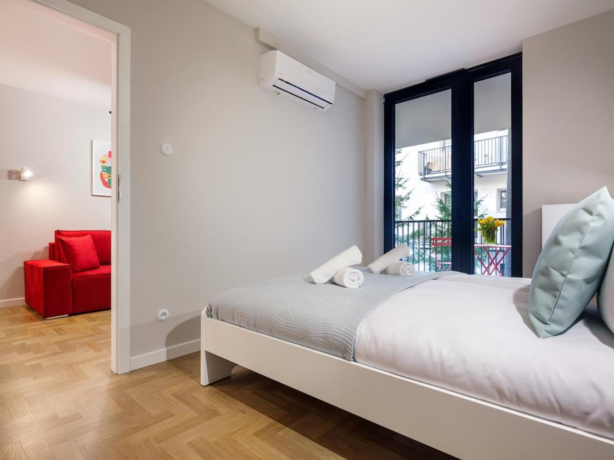 Tyzenhauz Apartments Vistula With Parking كراكوفيا المظهر الخارجي الصورة